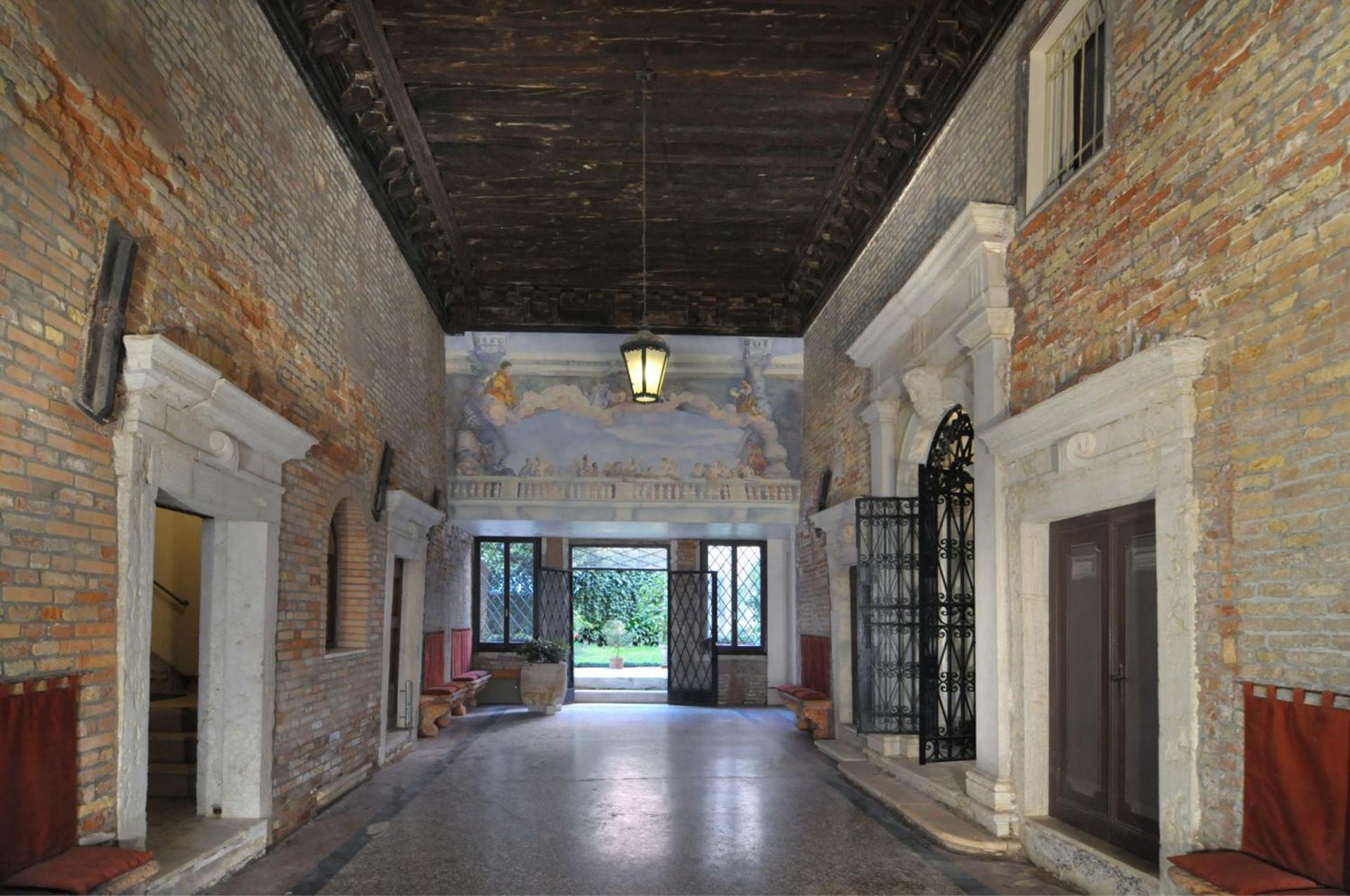 Ca' Salvioni Apartment *